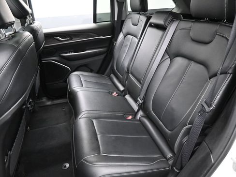 Used 2022 Jeep Grand Cherokee Limited 4xe AWD/4WD image 28