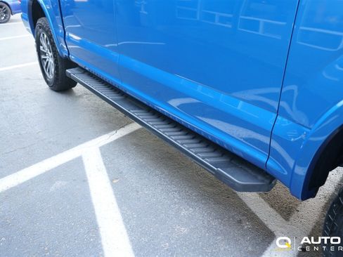 Used 2019 Ford F150 Lariat w/ Equipment Group 502A Luxury AWD/4WD image 5