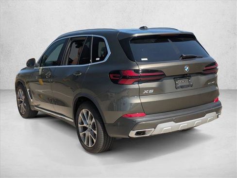 Used 2026 BMW X5 xDrive40i w/ Premium Package AWD/4WD image 7