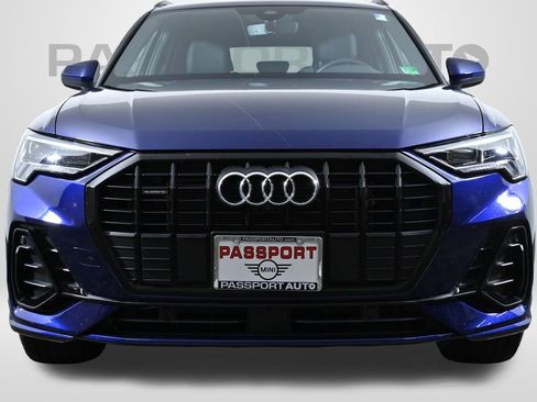 Used 2024 Audi Q3 2.0T Premium Plus w/ Premium Plus Package image 2