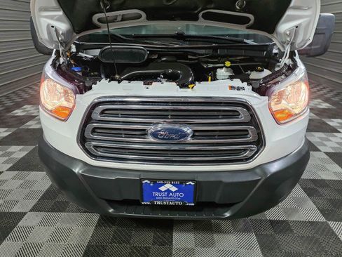 Used 2018 Ford Transit 350 XLT image 32