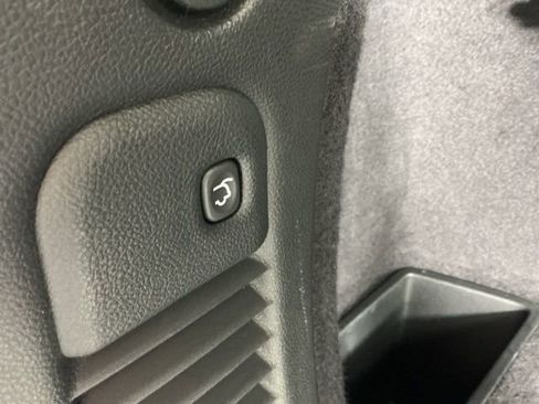 Used 2025 Dodge Durango GT AWD/4WD image 33