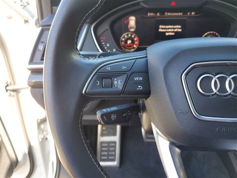 Used 2019 Audi SQ5 Prestige w/ Prestige Package image 24