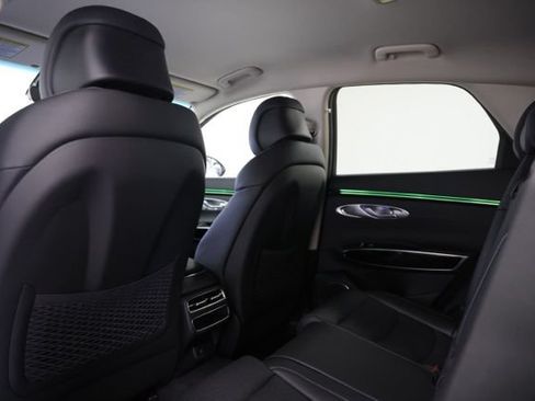 New 2026 Genesis GV70 2.5T AWD/4WD image 35
