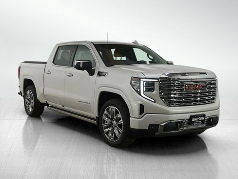 Used 2022 GMC Sierra 1500 Denali w/ Denali Reserve Package image 7