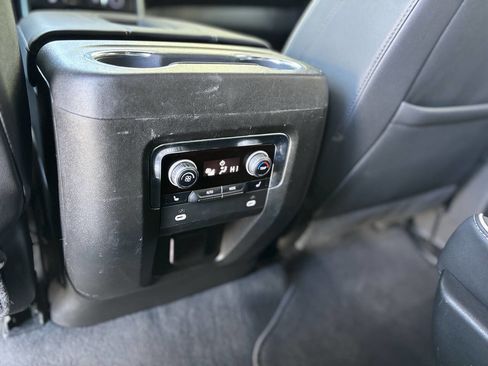 Used 2023 Chevrolet Tahoe Premier image 22