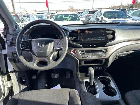 Used 2019 Honda Pilot EX image 16