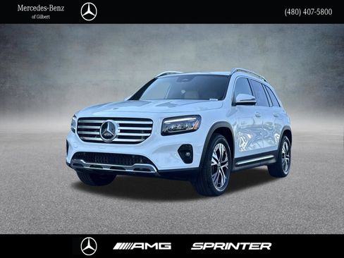 Used 2026 Mercedes-Benz GLB 250 image 1