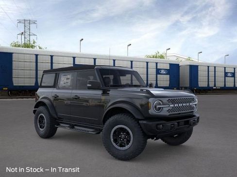 New 2025 Ford Bronco Badlands image 7