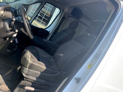 Used 2018 RAM ProMaster 1500 w/ Interior Convenience Group image 12
