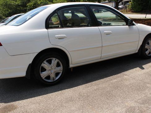 Used 2004 Honda Civic LX image 9