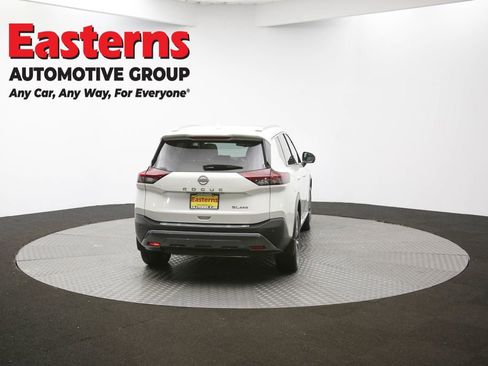 Used 2023 Nissan Rogue SL w/ SL Premium Package image 41