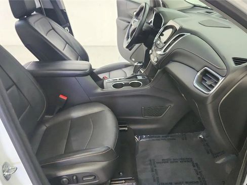Used 2018 Chevrolet Equinox Premier image 37