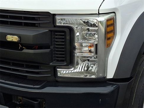 Used 2019 Ford F450 XL w/ Snow Plow Prep Package image 14