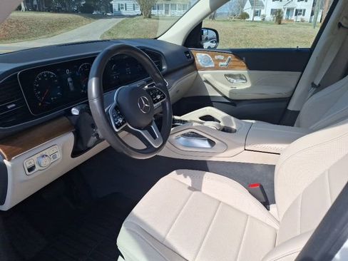 Used 2020 Mercedes-Benz GLE 350 4MATIC image 12