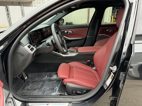 Used 2025 BMW M340i xDrive w/ Premium Package image 17