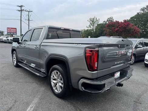 Used 2022 GMC Sierra 1500 SLT AWD/4WD image 8