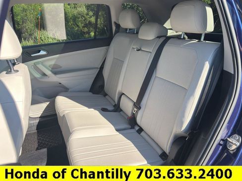 Used 2022 Volkswagen Tiguan SE AWD/4WD image 27
