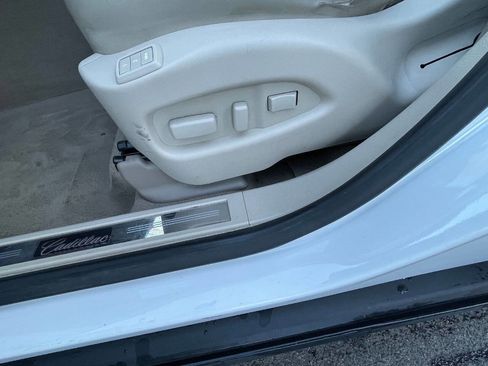 Used 2011 Cadillac SRX Performance image 15