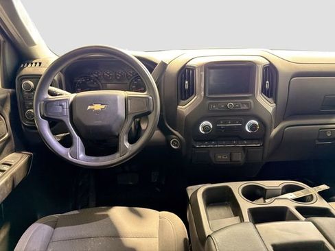 Certified 2024 Chevrolet Silverado 1500 W/T w/ Z71 Off-Road Package image 18