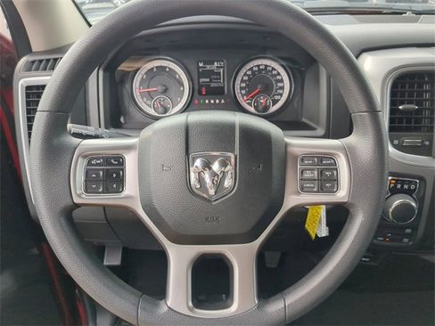 Used 2024 RAM 1500 Classic SLT image 31