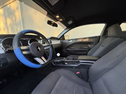 Used 2009 Ford Mustang Coupe image 10