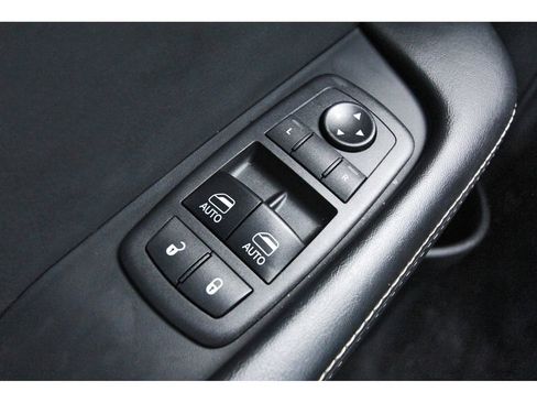 Used 2019 Dodge Challenger SRT Hellcat w/ Widebody Package RWD image 21