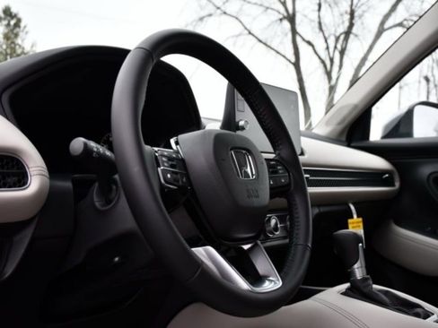 New 2026 Honda HR-V EX-L image 11