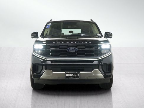 Used 2025 Ford Expedition Max Platinum AWD/4WD image 8