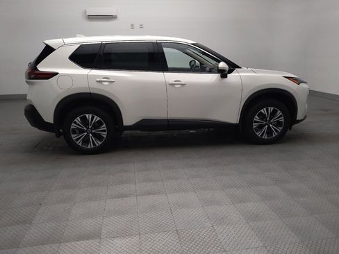 Used 2021 Nissan Rogue SV FWD image 10