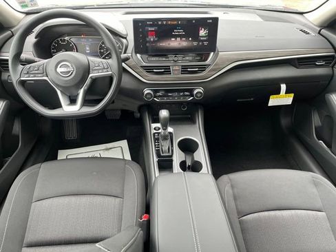 New 2026 Nissan Altima 2.5 SV w/ SV Special Edition Package FWD image 12
