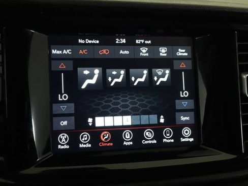 Used 2022 Dodge Durango SXT AWD/4WD image 29