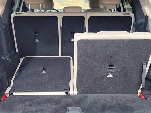 Certified 2023 Mercedes-Benz EQB 300 4MATIC image 18