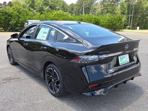 New 2026 Nissan Sentra SR FWD image 8