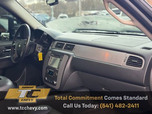 Certified 2013 Chevrolet Silverado 1500 LTZ w/ LTZ Plus Package image 15
