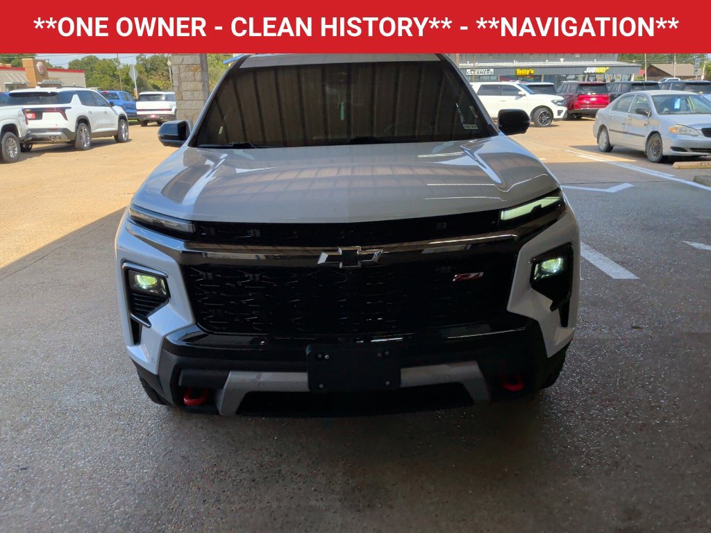 Used 2026 Chevrolet Traverse Z71 w/ Enhanced Driving Package AWD/4WD image 2