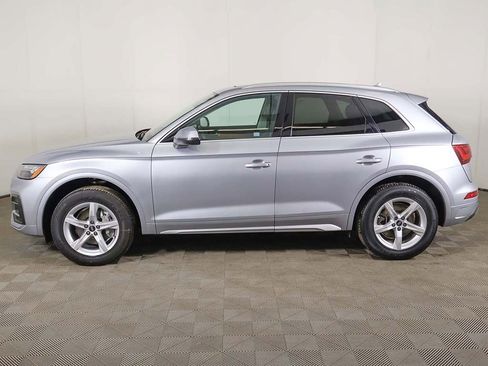 Used 2023 Audi Q5 2.0T Premium w/ Convenience Package image 17