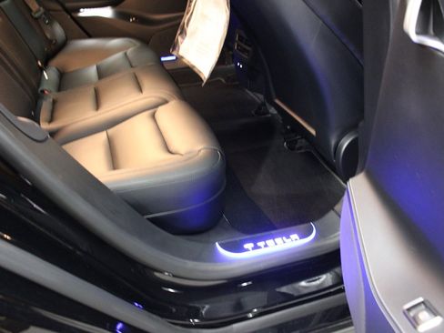 Used 2020 Tesla Model S Performance image 47