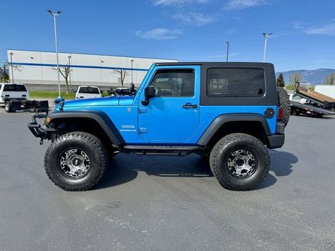 Used 2010 Jeep Wrangler Sport AWD/4WD image 7