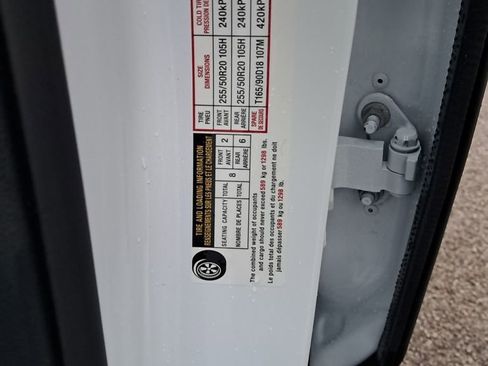 New 2025 Nissan Pathfinder Platinum w/ Cargo Package image 32