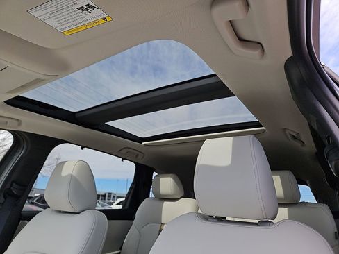 New 2026 MAZDA CX-90 3.3 Turbo w/ Premium Plus Pkg image 16