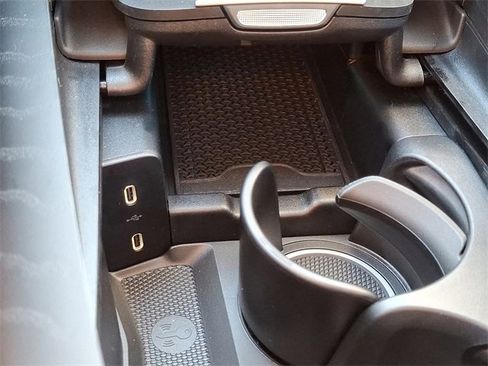 Used 2025 Mercedes-Benz E 450 4MATIC All-Terrain Wagon image 19