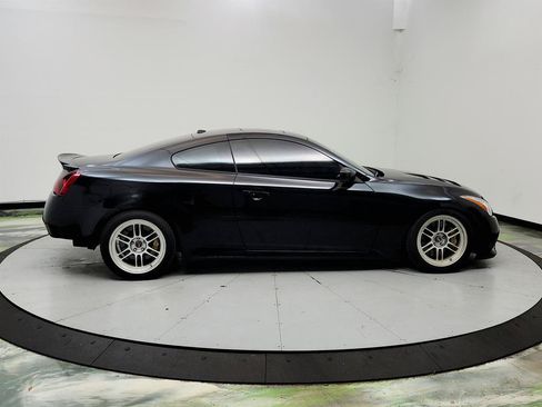 Used 2014 INFINITI Q60 Sport RWD image 4