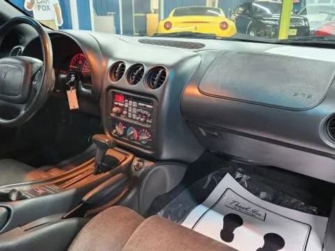 Used 1995 Pontiac Firebird Formula image 17