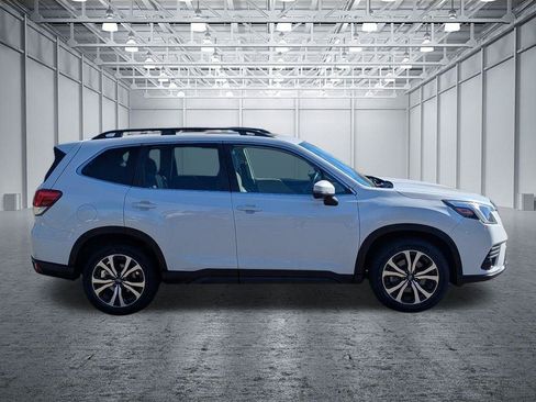Used 2022 Subaru Forester Limited AWD/4WD image 6