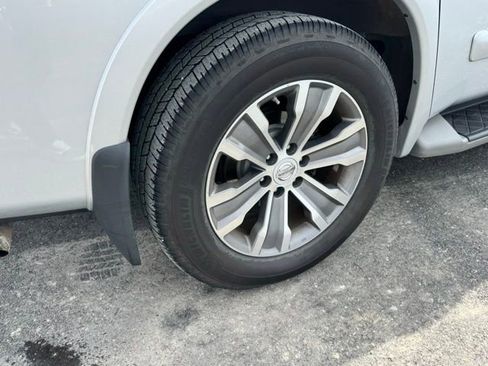 Used 2015 Nissan Armada SL image 38