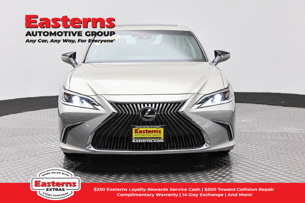 Used 2021 Lexus ES 250 w/ Premium Package AWD/4WD image 3