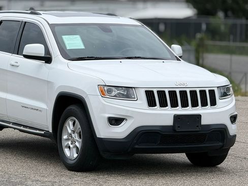 Used 2014 Jeep Grand Cherokee Laredo w/ Security & Convenience Group AWD/4WD image 15