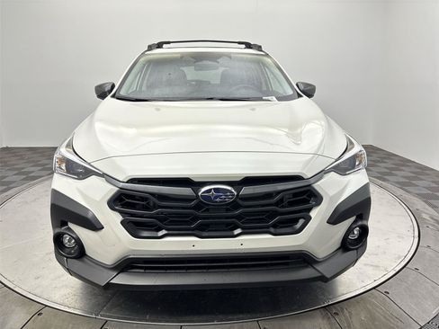 Used 2024 Subaru Crosstrek 2.0i Premium AWD/4WD image 14
