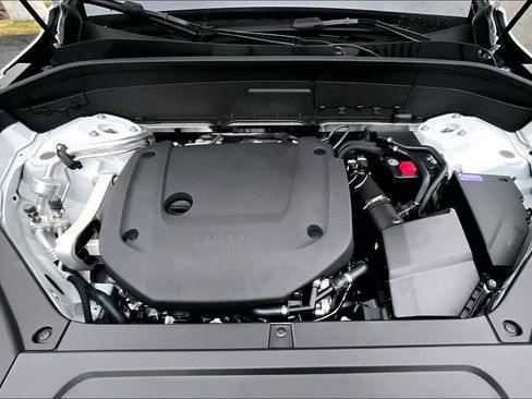 New 2026 Volvo XC90 B6 Ultra image 11